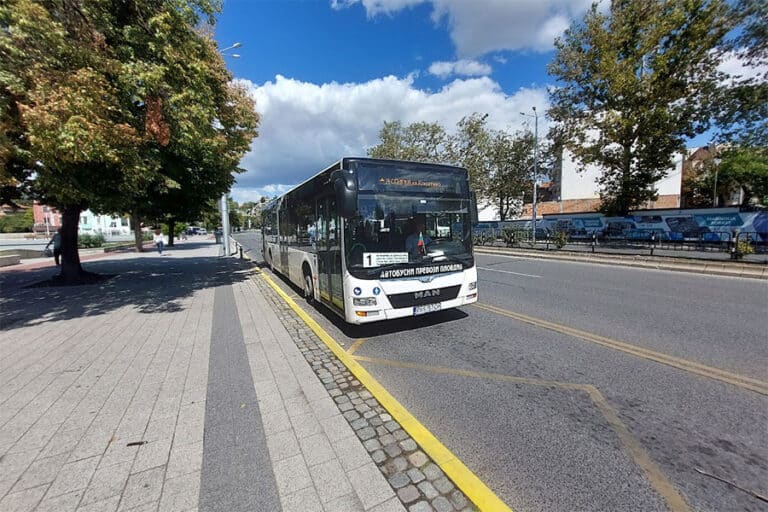 Градски транспорт - автобус - линия 1