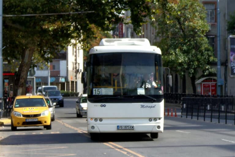 Градския транспорт - автобус - линия 15 - маршрут
