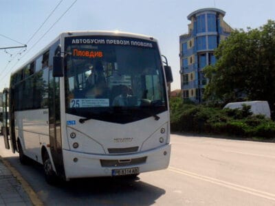 Пиян чужденец вилня в автобус на градския транспорт в Пловдив