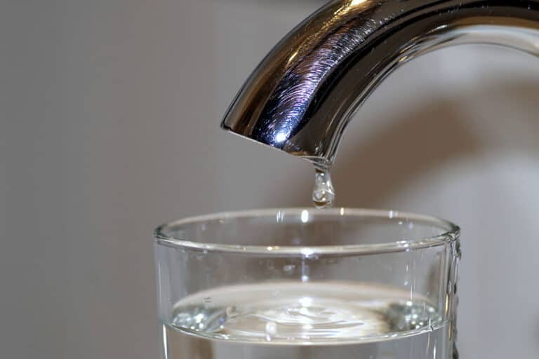 Водата във всички населени места в община Карлово вече е годна за пиене