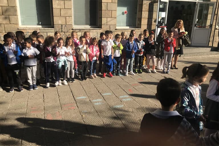 Деца от ОУ Кочо Честеменски в Пловдив