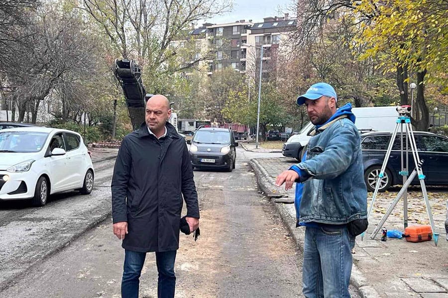 Костадин Димитров - ремонт на улица Генерал Кесяков в Тракия
