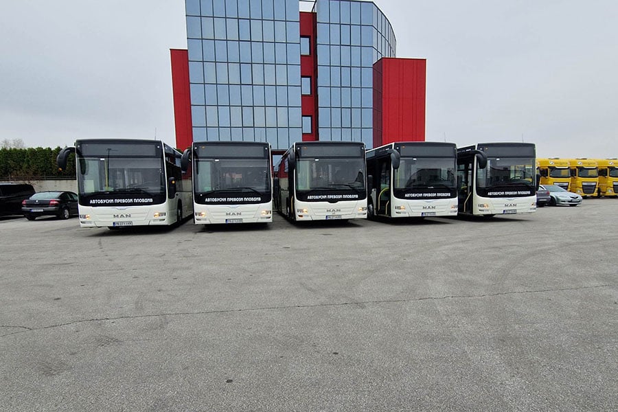 12-метрови нови автобуси тръгват по линиите на градския транспорт