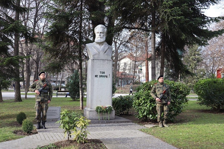 Паметник на Христо Ботев в Пловдив