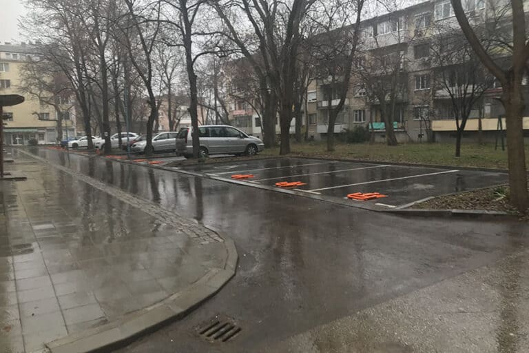 Реновират поредна зона в центъра на Пловдив