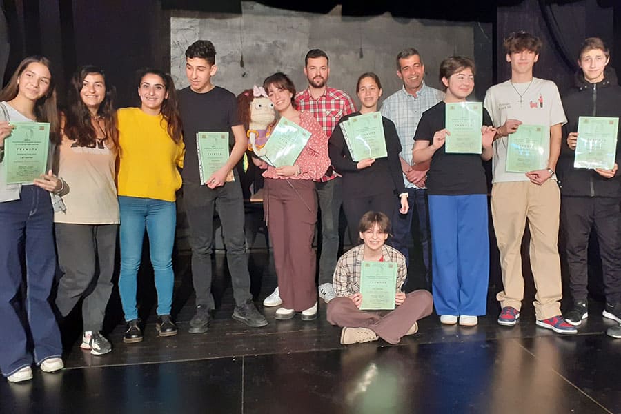 9 ученици получиха стипендии от националния конкурс по актьорско майсторство