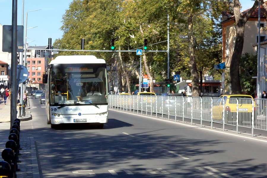 Градски транспорт - автобуси - линия 222