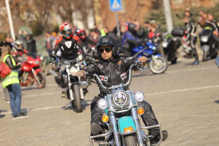 Мотоклубове с шествие в Пловдив