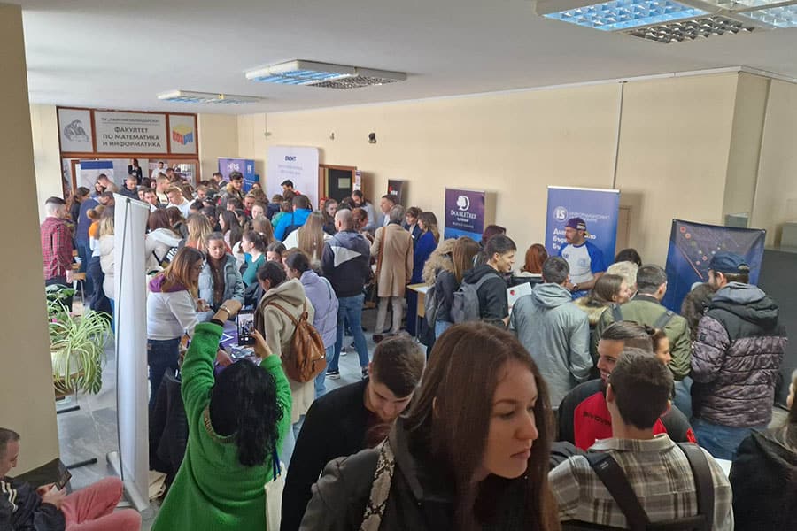 Община Пловдив презентира социалните си услуги на форума Ден на кариерата