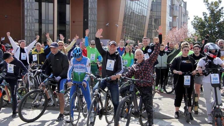 Стотици ентусиасти се включиха в откриването на Велосезона в Пловдив