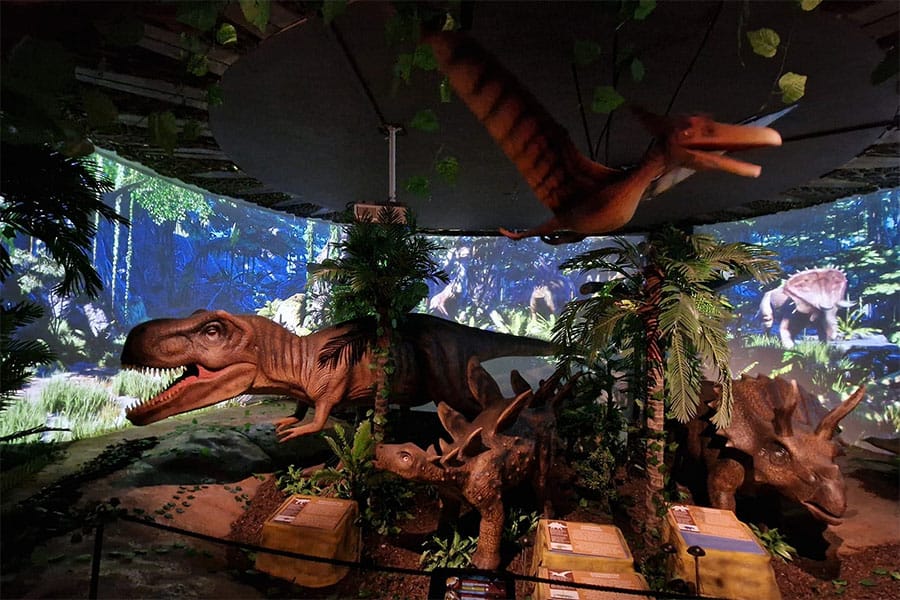 Зала Динозаври в Регионален природонаучен музей Пловдив