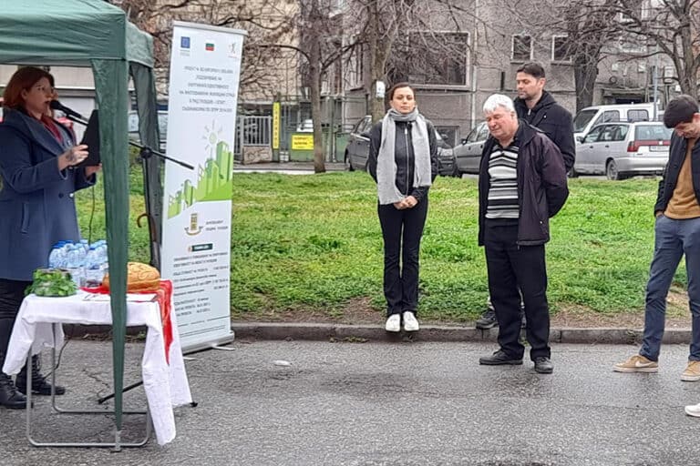 Започна санирането на жилищен блок на ул Иван Гешев 30 в Пловдив