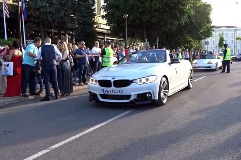 Полицията в Пловдив с мерки за пътната безопасност по време на абитуриентските балове