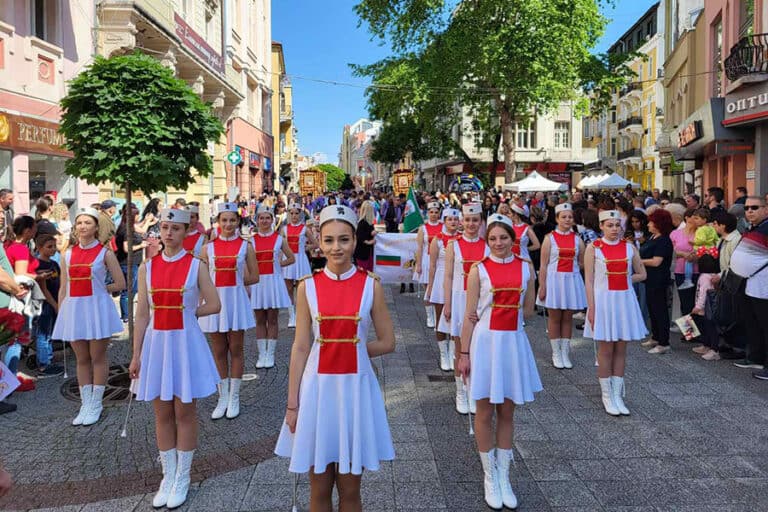 Пловдив отбеляза 24 май с множество концерти и празнично шествие