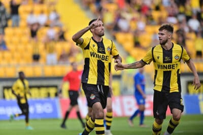 Ботев Пловдив загуби с 1:2 домакинството си на ФК Крумовград