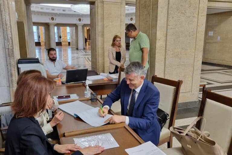 Коалиция Съединени за Пловдив внесоха документи за регистрация в ЦИК