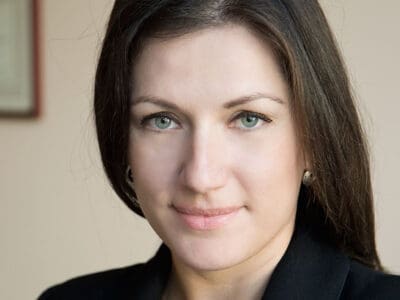 Тони Стойчева