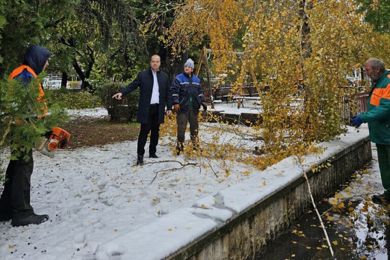 Областният управител: Обстановката в Пловдивска област е под контрол, въпреки падналия сняг