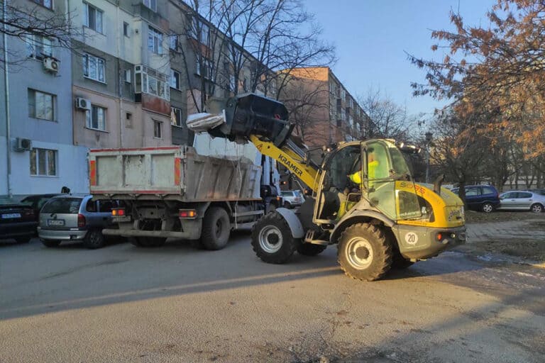 Извънредно беше извършено мащабно почистване на Пловдив през почивните дни