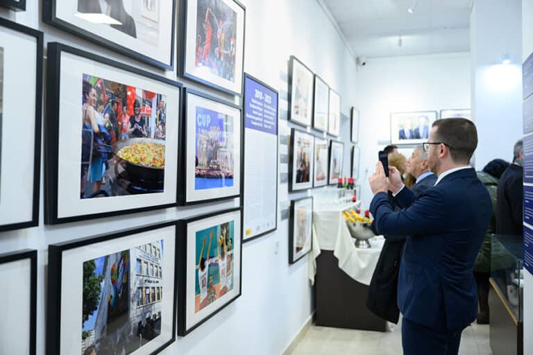 Испанското посолство представя в Пловдив фотографска изложба