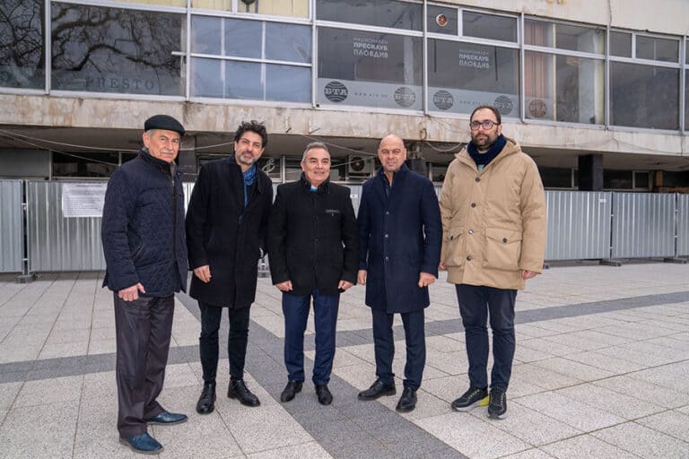 Министърът на културата и кметът на Пловдив обсъдиха хода на ремонта на Концертна зала