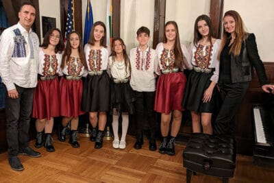 Пловдивската вокална група Бамбини отново заминава на конкурс в САЩ