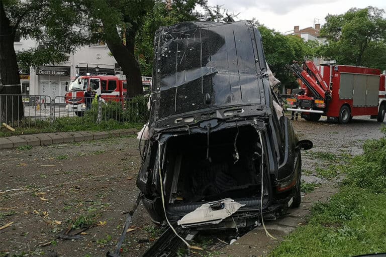 Двама младежи загинаха при жестока катастрофа тази нощ в Пловдив 5