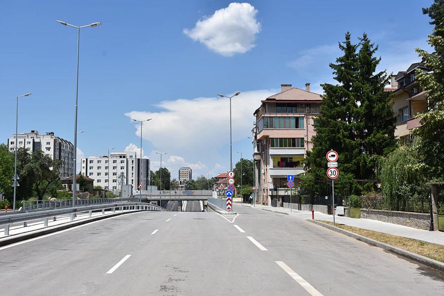 Кметът на Пловдив Костадин Димитров откри подлеза „Модър-Царевец“