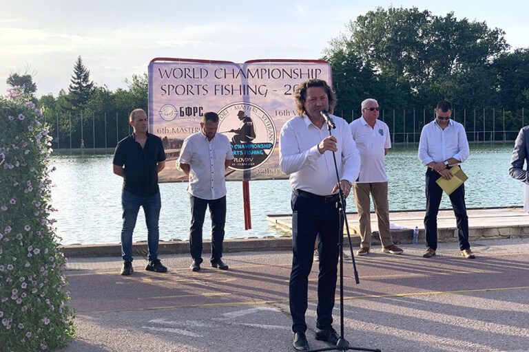 Заместник-кметът Николай Бухалов откри Световното първенство по спортен риболов