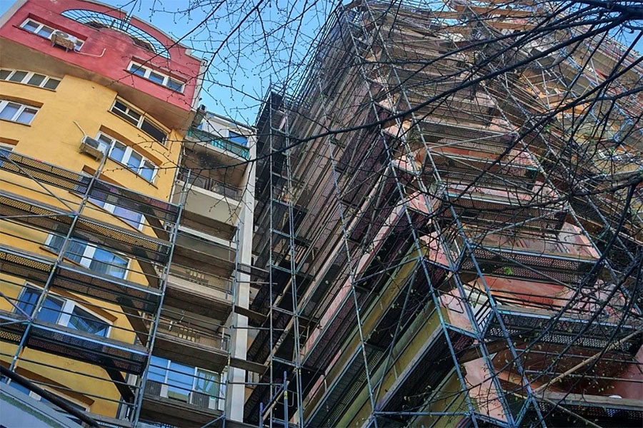 Санират блок на бул. „Източен“ 80 в Пловдив с над 936 хил. евро по ПВУ